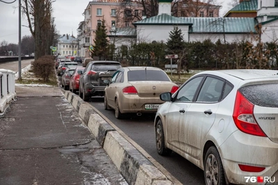 Платные парковки в Ярославской области: инструкция для водителей