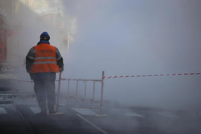 Износ теплосетей достиг 80%: финансирование модернизации ЖКХ недостаточно