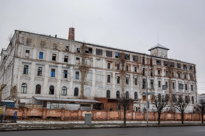 Так здание изменилось с февраля 2025 года | Источник: Кирилл Поверинов / 76.RU