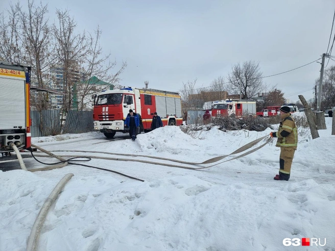 Воду подавали из ближайшего источника | Источник: Роман Данилкин / 63.RU