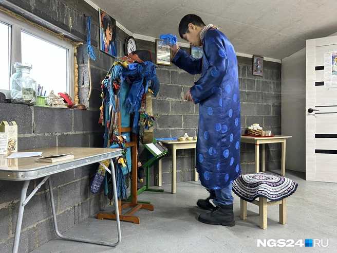 Денис Илыгеев, шаман | Источник: Алексей Тайганавт / NGS24.RU