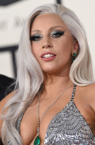 Фото №30 - Как хорошела Леди Гага: все о громких бьюти-экспериментах звезды