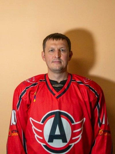 По словам брата, Михаил с детства увлекается хоккеем, играет в статусе любителя | Источник: Единая хоккейная лига
