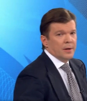 «Не надо понтов и капризов». Ведущий Первого канала призвал телезрителей «не роптать» в «это непростое время» (видео)