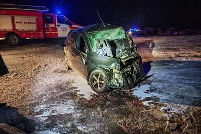 На трассе Тюмень-Ханты-Мансийск автобус столкнулся с легковушкой