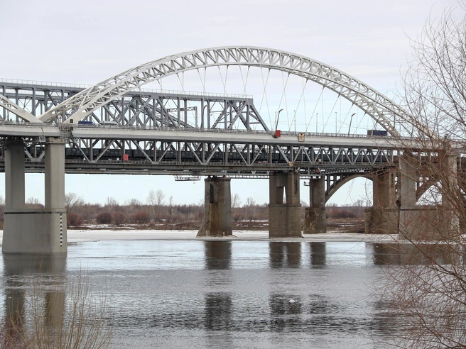 Пробка на Борском мосту | Источник: Наталья Бурухина / NN.RU