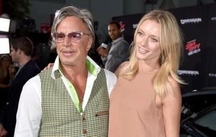 И что они в нем нашли? 6 молодых красоток, с которыми встречался Микки Рурк после 70 лет