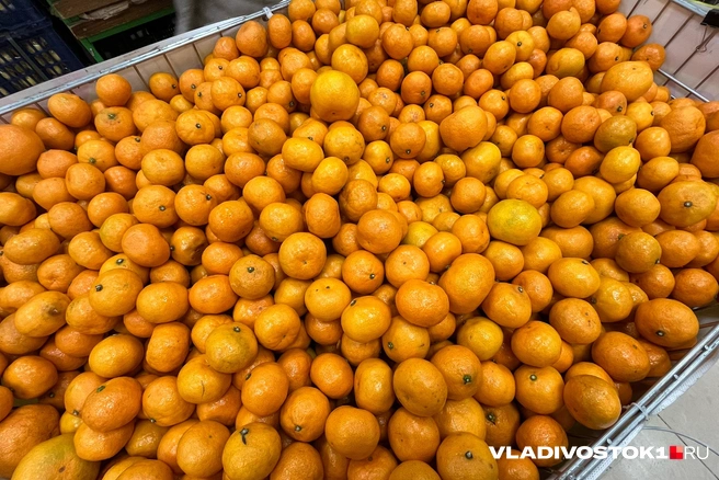 Давно мандарины стали роскошью? | Источник: Елена Буйвол / VLADIVOSTOK1.RU