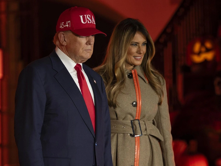 Костюм телохранителя и двойник первой леди: Дональд и Мелания Трамп устроили Хэллоуин в Белом доме | marieclaire.ru