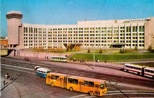 Так они выглядели в 1983 году  | Источник: «Красноярск Исторический» / Telegram