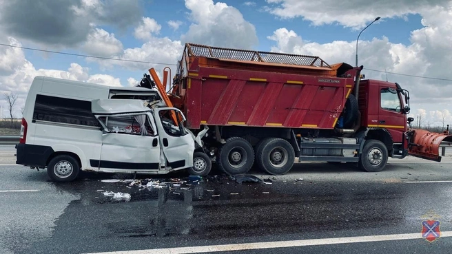 Авария произошла на федеральной трассе Москва — Волгоград в Городищенском районе | Источник: ГУ МВД России по Волгоградской области