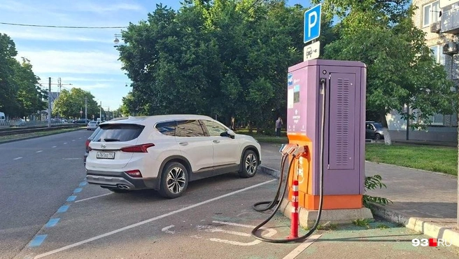 Так выглядят некоторые электроаправки в Краснодаре | Источник: Максим Дмитриев / 93.RU