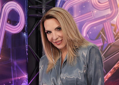 Звезду «Суперстар» Алену Иванцову позвали замуж спустя 29 лет знакомства прямо в финале шоу