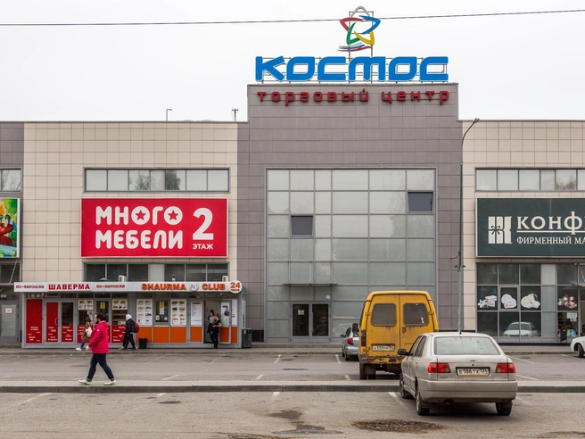 Цена за квадратный метр в торговом центре составляет 75 тысяч рублей | Источник: Константин Завриков / V1.RU