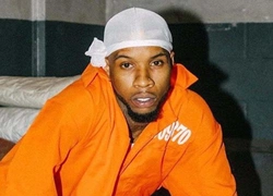 14 ножевых ранений и ИВЛ: все о нападении на Tory Lanez, сидящего в тюрьме за стрельбу в Megan Thee Stallion