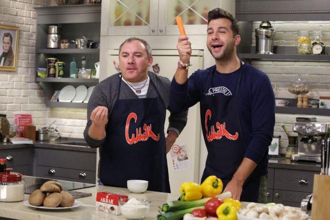 Николай Фоменко и Иван Ургант | Источник: скрин 