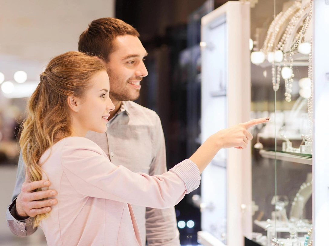 Драгоценность или подделка: как проверить подлинность ювелирных украшений | marieclaire.ru