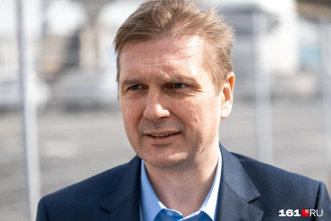 Первый замгубернатора Дона Алексей Господарев встретился с фермером для обсуждения ситуации со «Светофором» | Источник: Евгений Вдовин / 161.RU