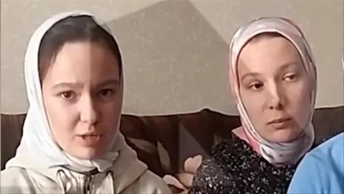 Сбежавшие в секту сестры из Питера вышли на связь&nbsp;&mdash; винят отца