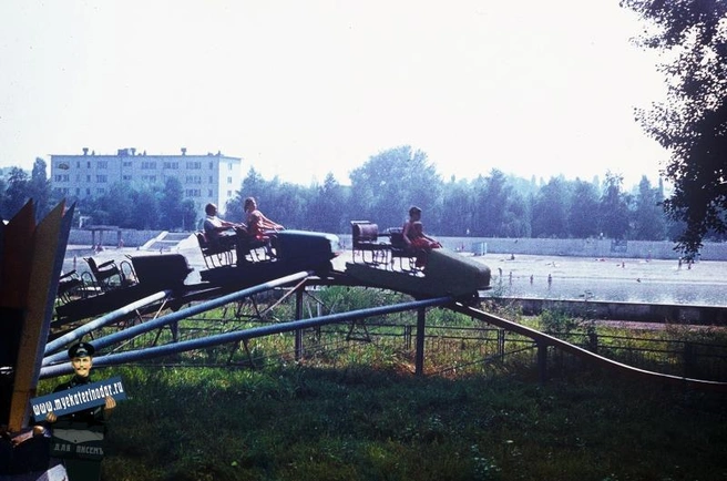 Аттракционы на Затоне, 1987 год | Источник: myekaterinodar.ru
