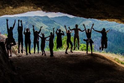 В Башкирии запустили новые маршруты с останцами моря и водопадами