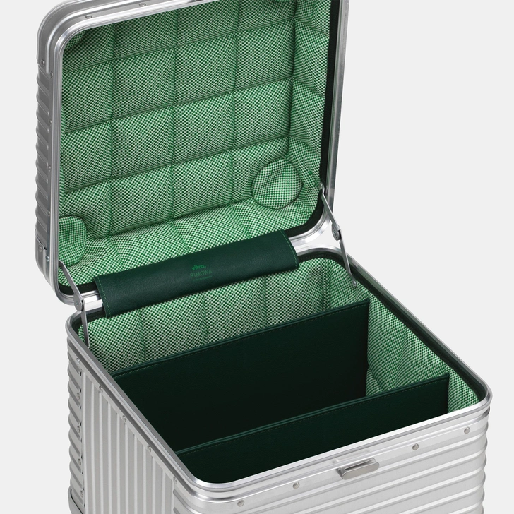 Источник: Rimowa