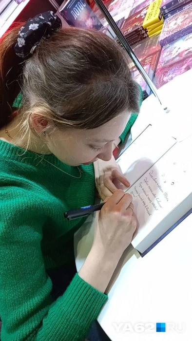 Родные Марии поддерживают ее страсть к литературе | Источник: личный архив Марии Андрес