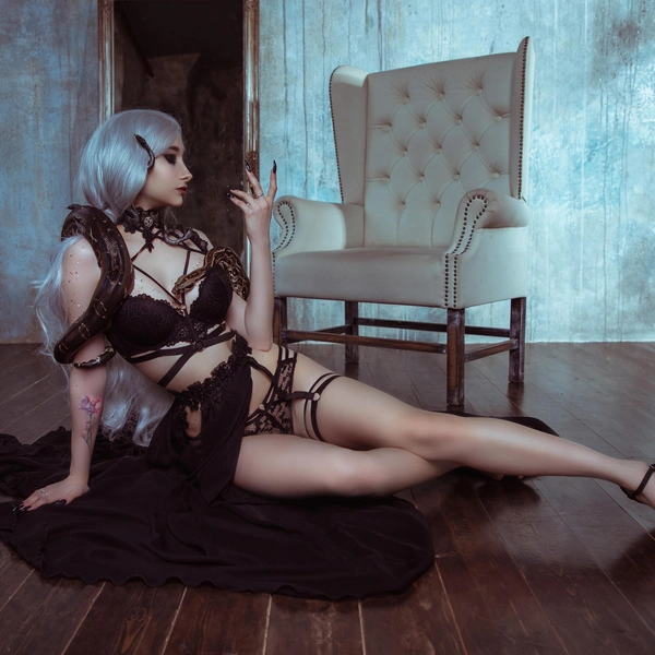 Ph&nbsp;— White Beetle | Источник: https://vk.com/v.defox_cosplay