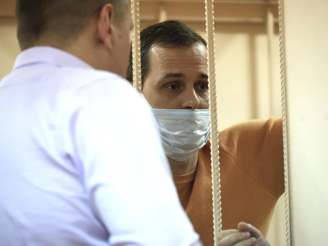 Алексей Семенов находился под стражей с февраля | Источник: Михаил Шилкин 