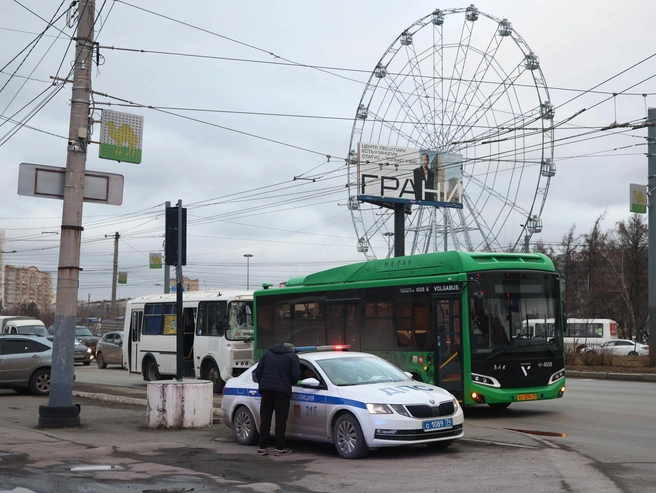 ДТП случилось в непосредственной близости от торгового центра «Мегаполис». | Источник: Наталья Лапцевич