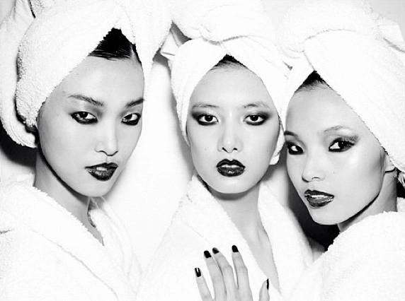 Новая серия от Марио Тестино