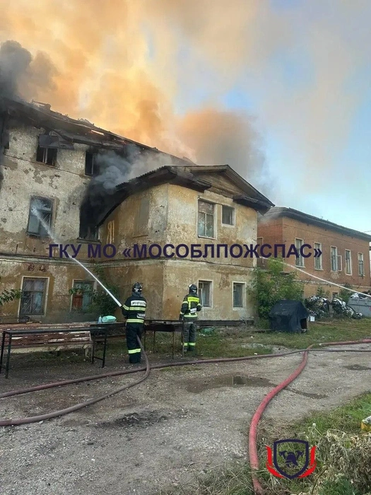 Сотрудники показали фото с места пожара | Источник: ГКУ МО «Мособлпожспас» / Telegram