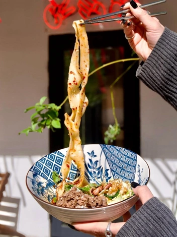 Источник: tricky.handpullednoodles / Instagram (деятельность запрещена в РФ)