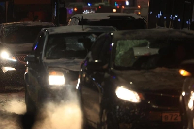 Snowfall causes ten-point traffic gridlock in Chelyabinsk