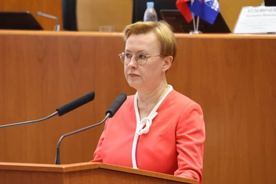 Елена Лапушкина и Яна Лантратова помогли 30 семьям