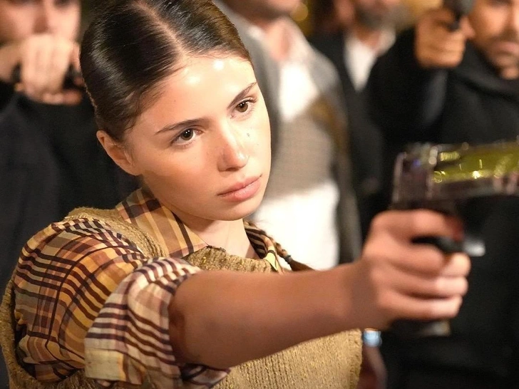 Источник: Кадр из сериала «Это море переполнится»