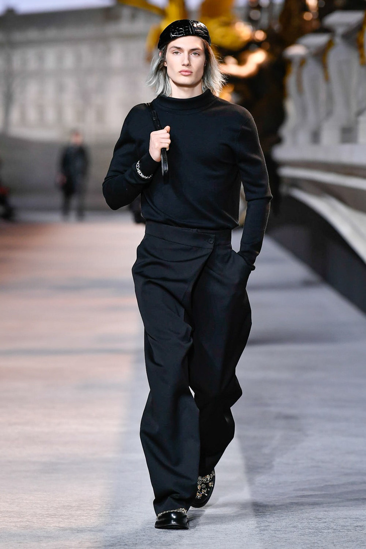 Фото №1 - Самая красивая ода Парижу: мужская коллекция Dior, от которой вы не сможете оторвать глаз