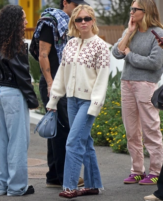 Самый модный свитер сезона — скандинавский: где купить и как стилизовать Самый модный свитер сезона — скандинавский: где купить и как стилизовать