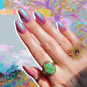 9 блестящих маникюров для длинных ногтей на зиму 2025/26