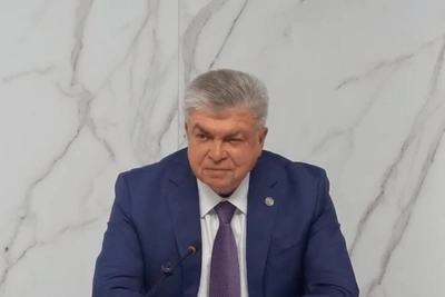 Мэр Челнов: «Не доверяете — поставьте тех, кому доверяете»