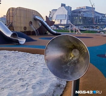 Одна из переговорных трубок | Источник: Елена Денисова / NGS42.RU