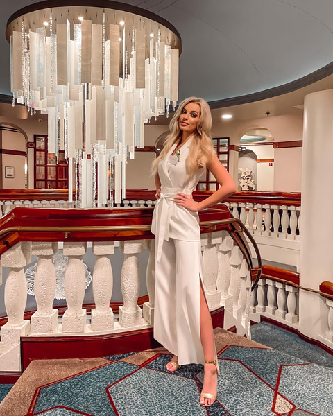 Копия Марго Робби из Польши стала «Мисс мира»: 10 фото, которые объясняют, почему корона досталась именно ей