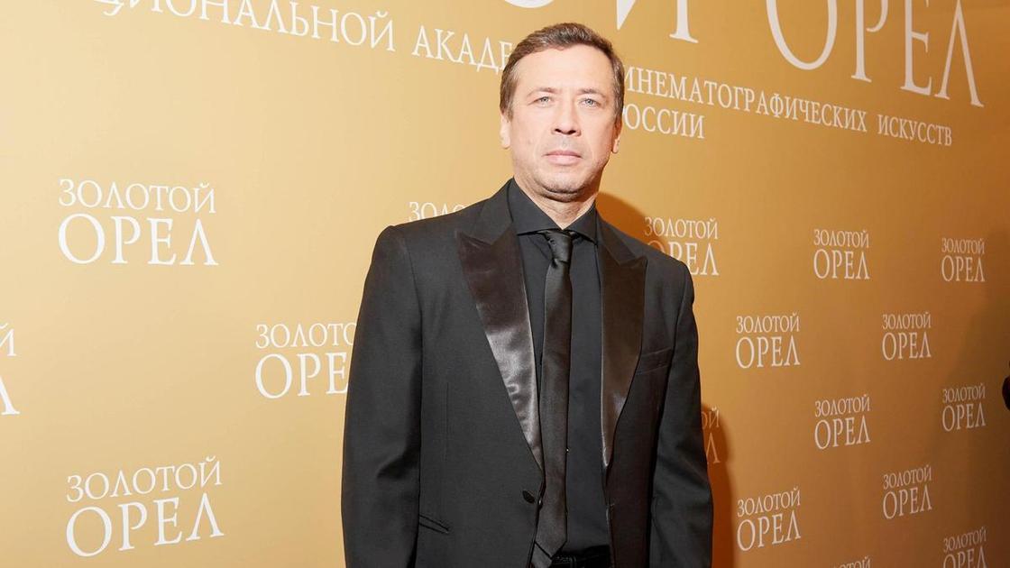 Разведенный Мерзликин ответил на слухи о 24-летней любовнице