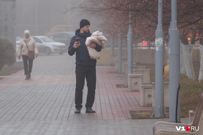 Мужчины должны быть больше вовлечены в воспитание детей, считает Путин | Источник: Алексей Волхонский / V1.RU