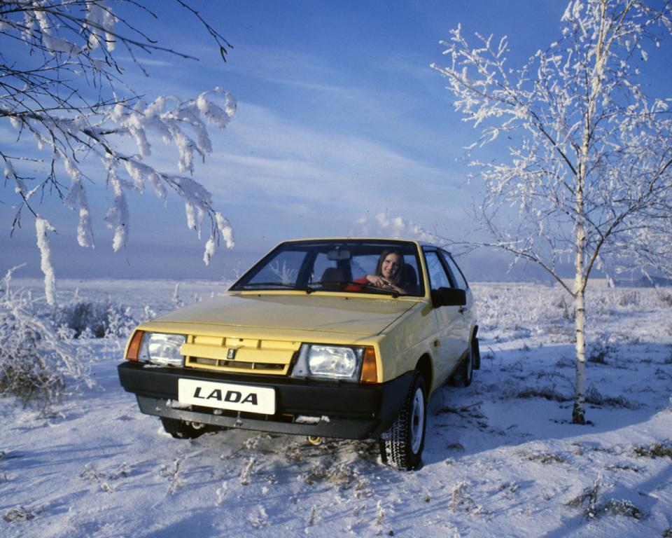 «Зубилу» — 40 лет. От фоток и истории ВАЗ-2108 накрывает ностальгией