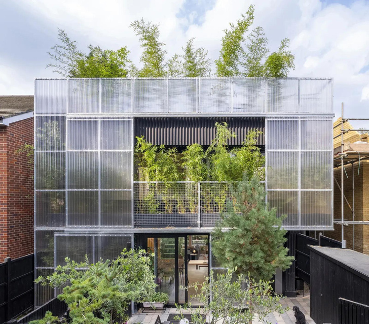Жюри RIBA объявило проект Green House домом 2023 года