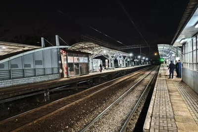 Подросток выжил после попадания под поезд в Москве