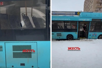В Архангельске пассажир разбил стекло в автобусе