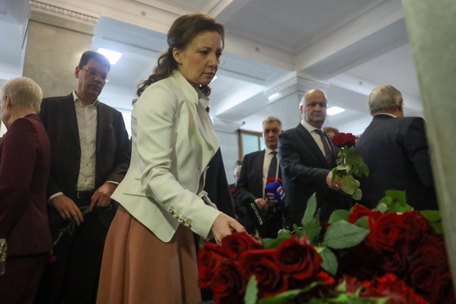 Бывшая уполномоченная при президенте по правам ребенка и депутат Анна Кузнецова | Источник: помощник Юрия Швыткина