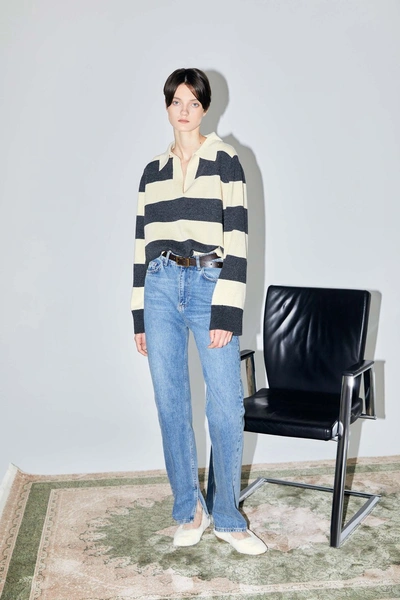 Джинсы LimeЦена: 3 599 руб.Где купить: lime-shop.ru